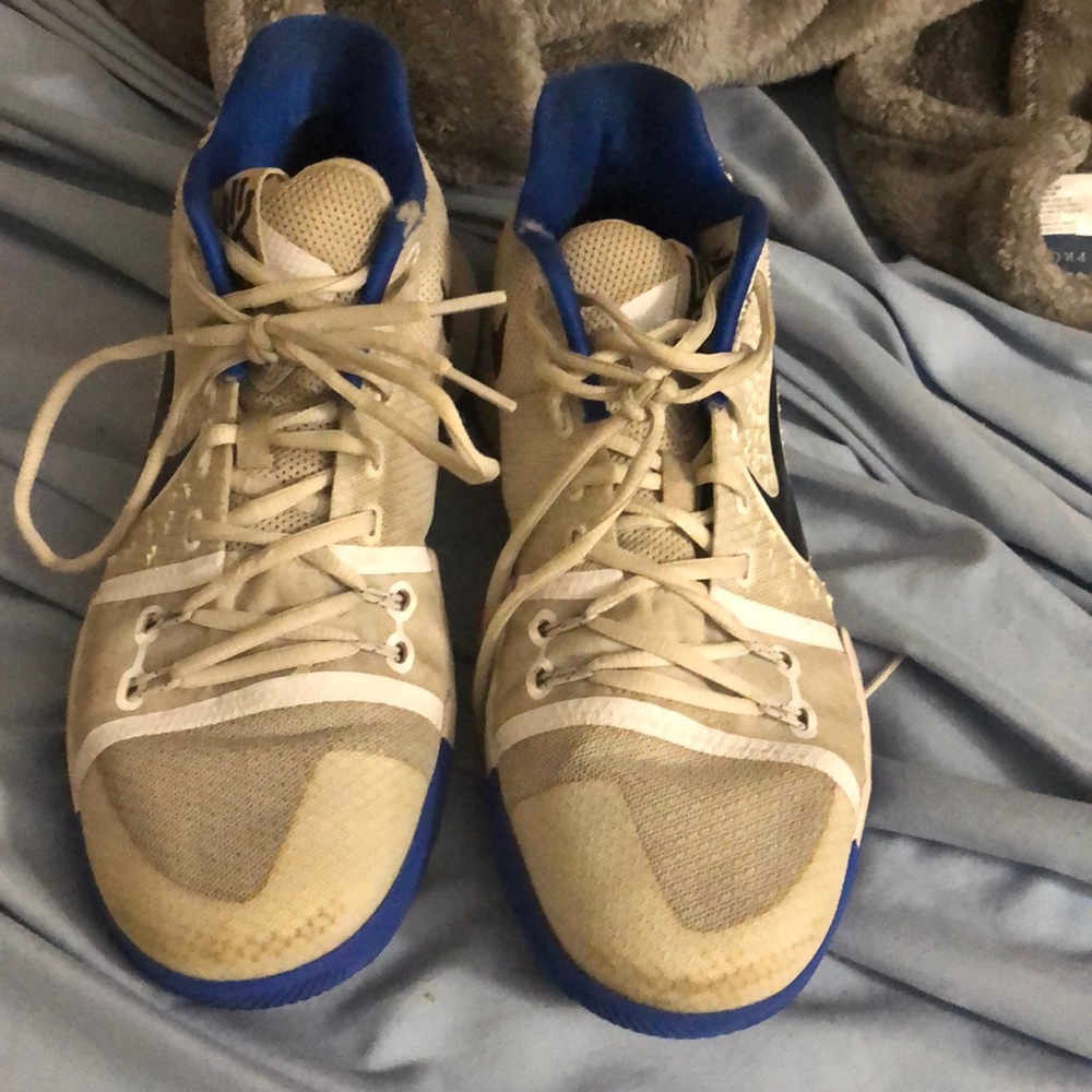 nike kyrie dukes